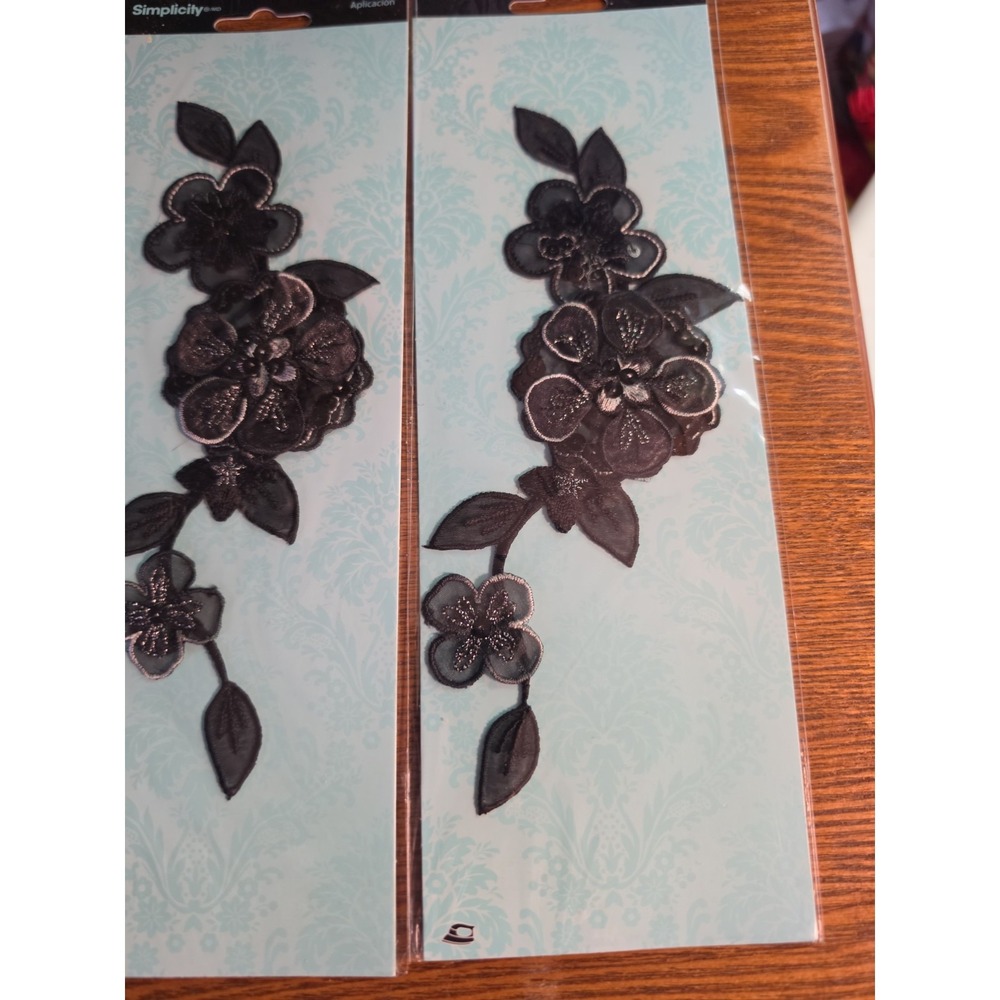 Simplicity Embroidered 3D Applique Black Floral Lace  Lot Of 3 - Picture 3 of 3